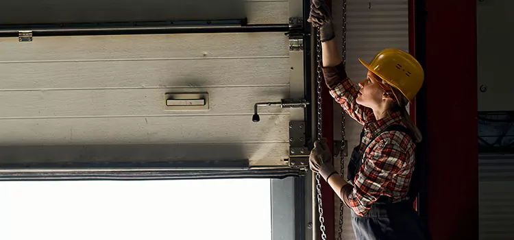 Addressing Common Garage Door Stoppage Issues in Riverton, UT